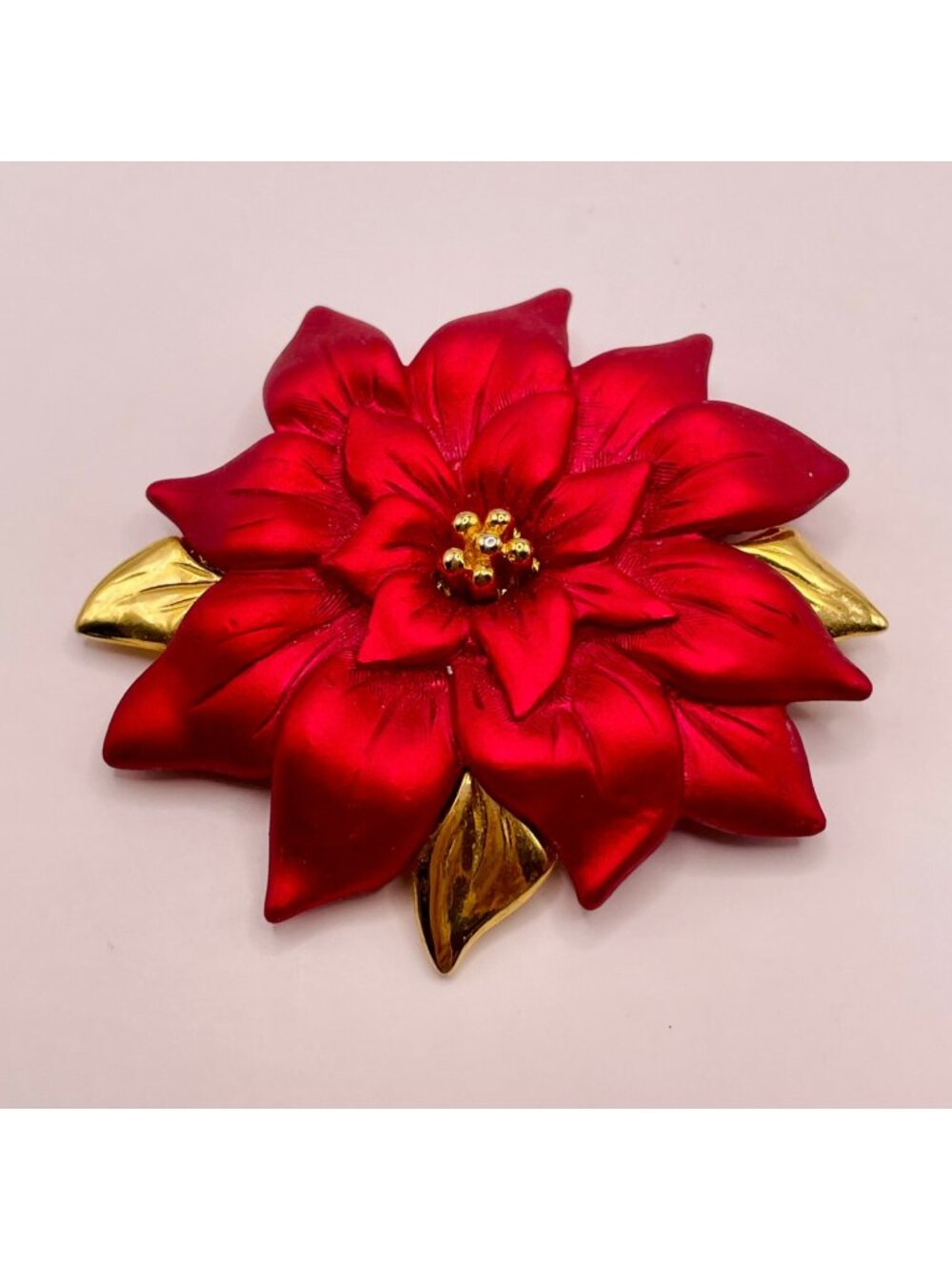 NOS Vintage Poinsettia Flower Brooch Pin Red & Gold Tone Holiday Jewelry -78B